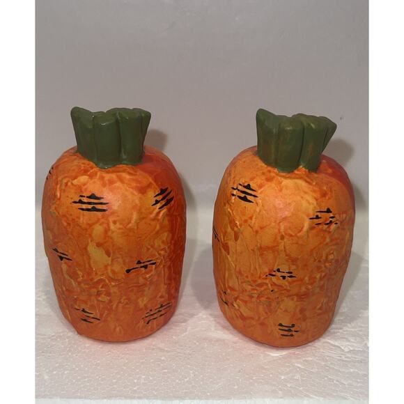 Vintage HOLT HOWARD Salt Pepper Shakers CARROT Pair Shaped Foil Label RARE! - Picture 4 of 8